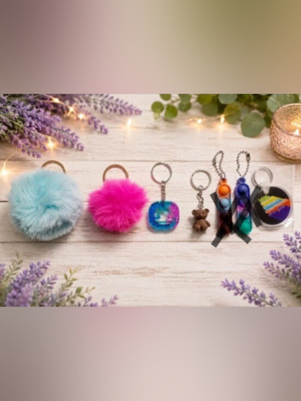 Pick 1️⃣ Assorted Cute Keychains - Picture 2 of 3